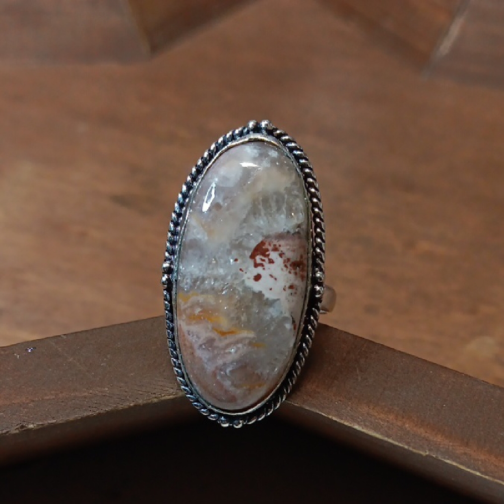Gorgeous,Vtg-Style, Hand Crafted Oval Mexican Lace Agate Ring/White,Brown & Gold